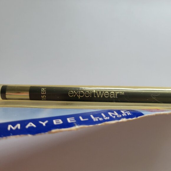 Maybelline Soft Lining Pencil Eyeliner Charcoal #256 SEALED Package Wear - Picture 5 of 7